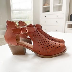 Steven Ella Tan Open Sides Ankle Boots T15802 B14